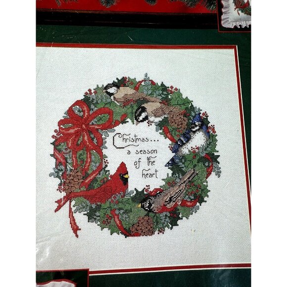 Vintage Bucilla Cross Stitch Kit #83218 Unfinished Christmas Wreath READ - Picture 8 of 11